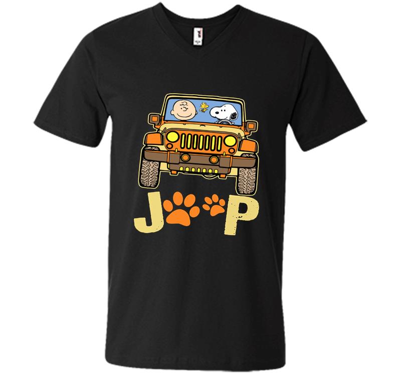 Charlie Brown And Snoopy Driver Jeep Paw Dog V-neck T-shirt
