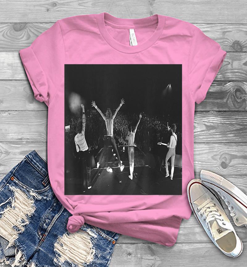 Inktee Store - Queen Official Band Promo B&Amp;W Vintage Photo Mens T-Shirt Image